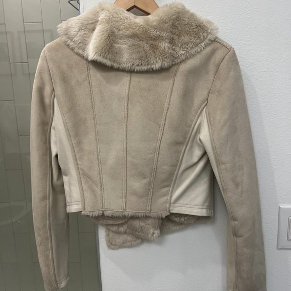 BCBG Maxazria "Clint" Cropped Faux Fur Evening Jacket - Picture 6 of 10